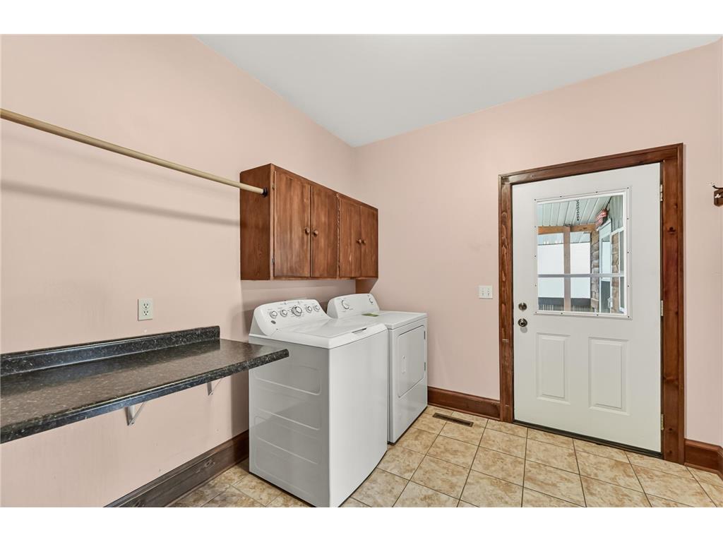 1231 Church Avenue Saint Charles MN 55972 7039599 image17