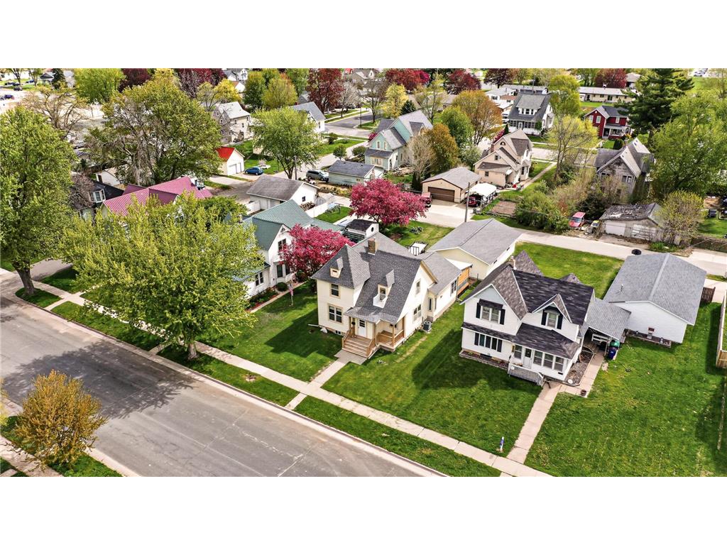 1231 Church Avenue Saint Charles MN 55972 7039599 image2