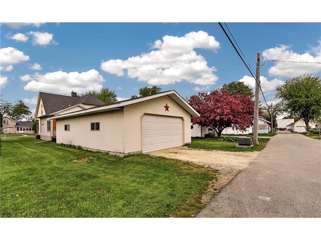 1231 Church Avenue Saint Charles MN 55972 7039599 image31