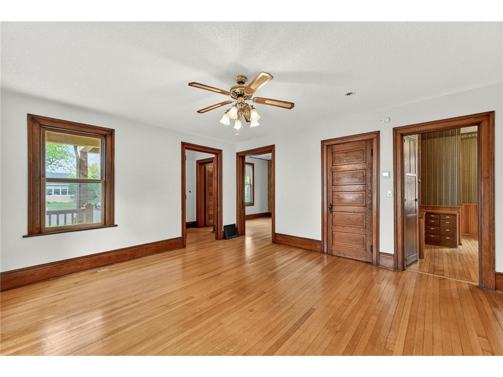 1231 Church Avenue Saint Charles MN 55972 7039599 image5