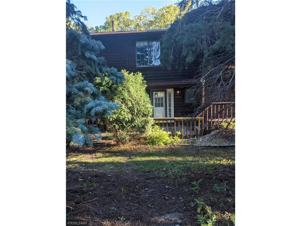 1231 Hillwind Road NE Fridley MN 55432 6431897 image1