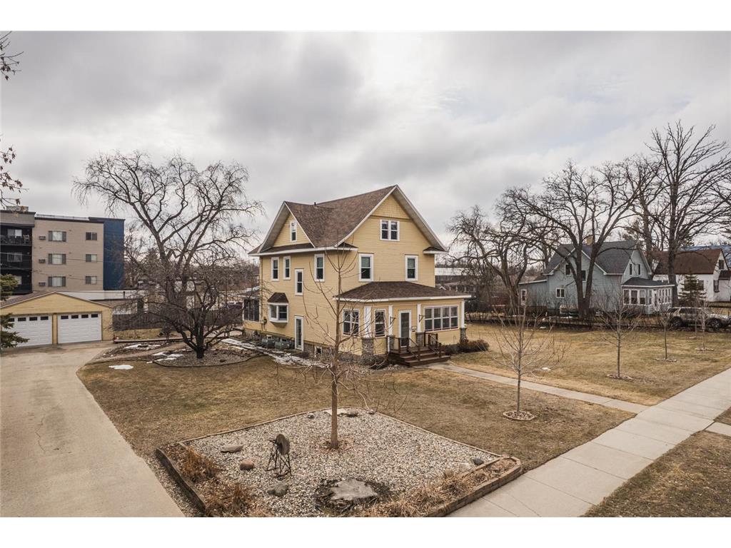 1231 Lake Avenue Detroit Lakes MN 56501 6701172 image1