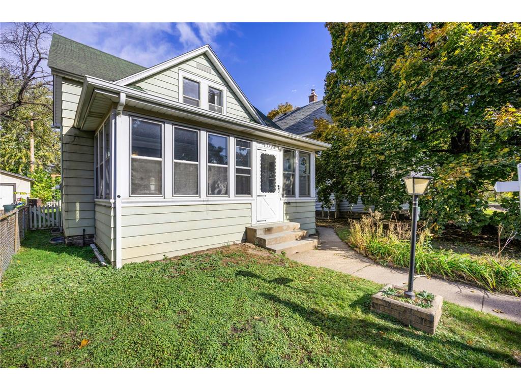 1231 Thomas Avenue Saint Paul MN 55104 6807996 image1