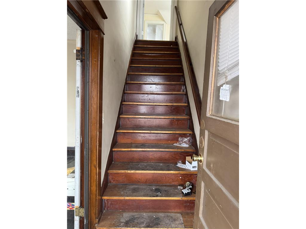 1232 Albemarle Street Saint Paul MN 55117 7043766 image3