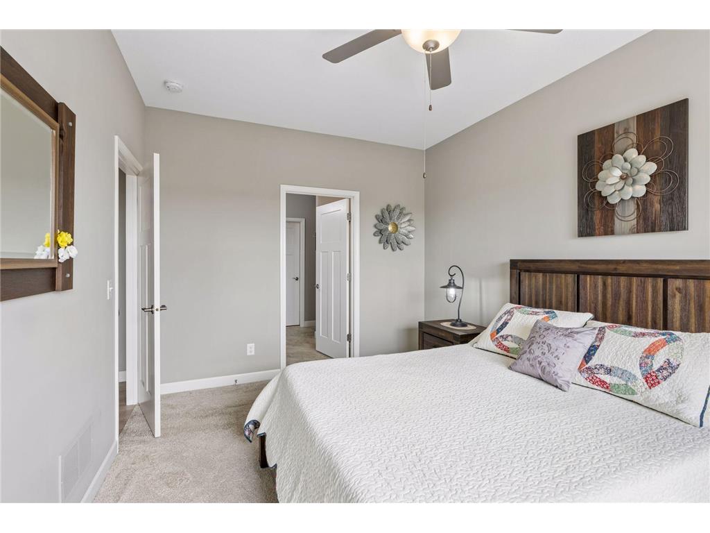 1232 Naser Way New Richmond WI 54017 7040268 image18