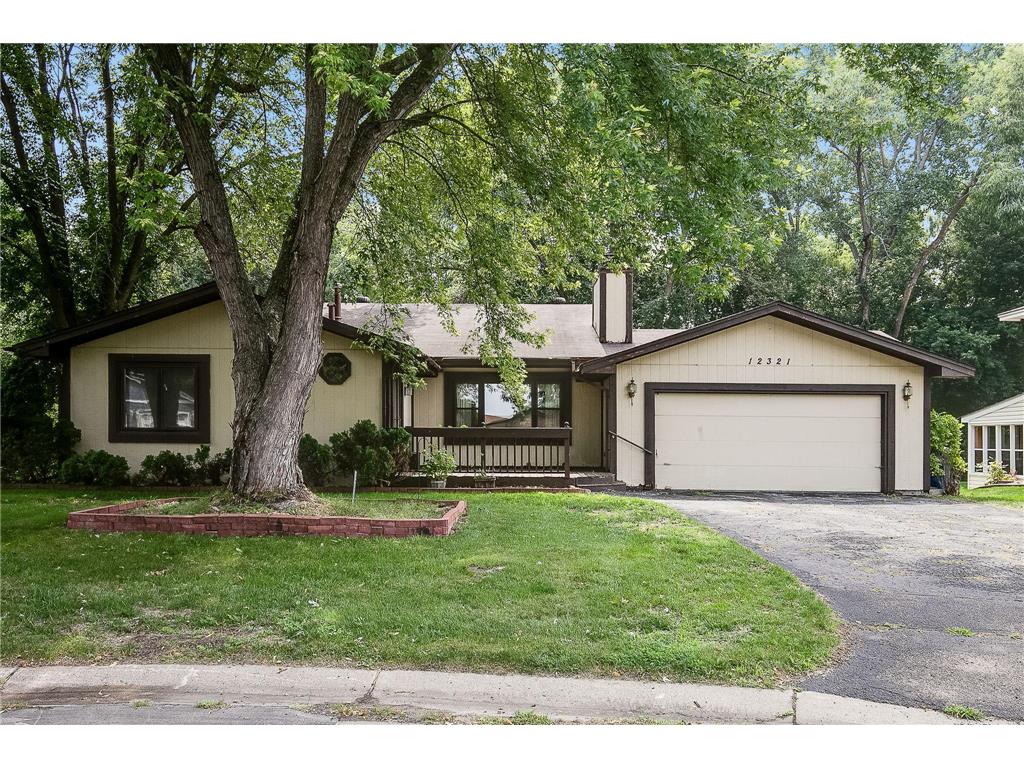 12321 63rd Avenue N Maple Grove MN 55369 6419747 image1