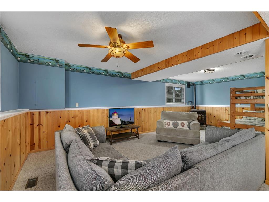 12323 212th Avenue NE Irving Twp MN 56273 - Long Lake 7051241 image22
