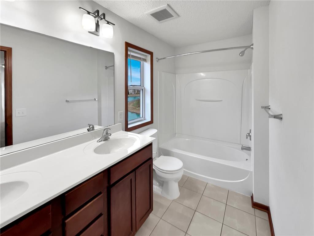 12325 3rd Street NE Blaine MN 55434 6820949 image23