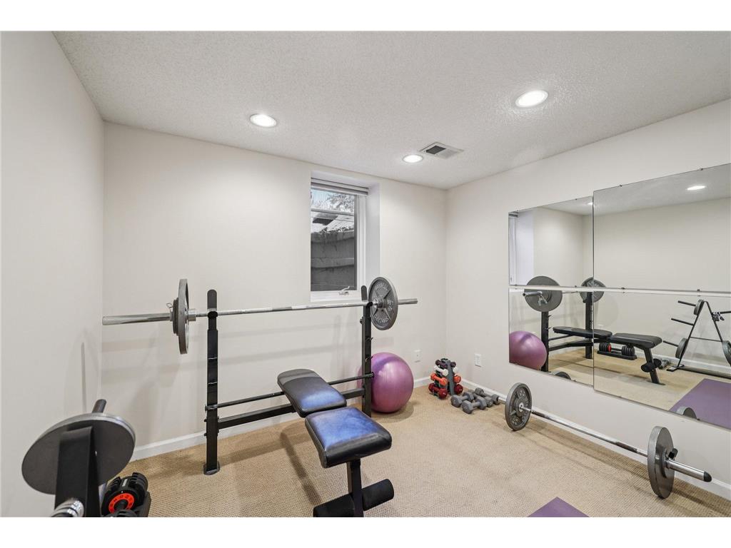 12325 49th Avenue N Plymouth MN 55442 7021768 image20