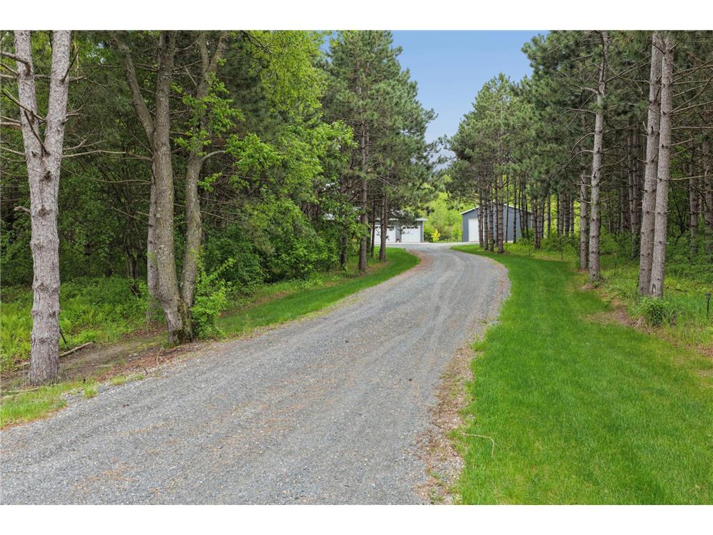1233 119th Avenue Roberts WI 54023 7077561 image1