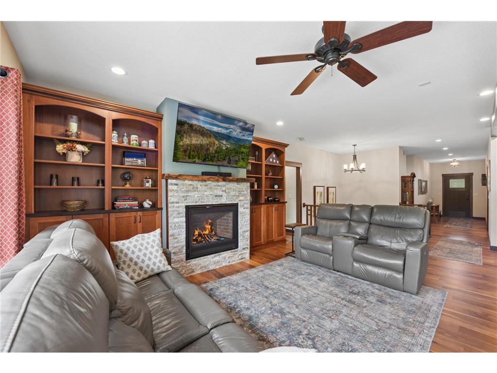 1233 119th Avenue Roberts WI 54023 7077561 image9
