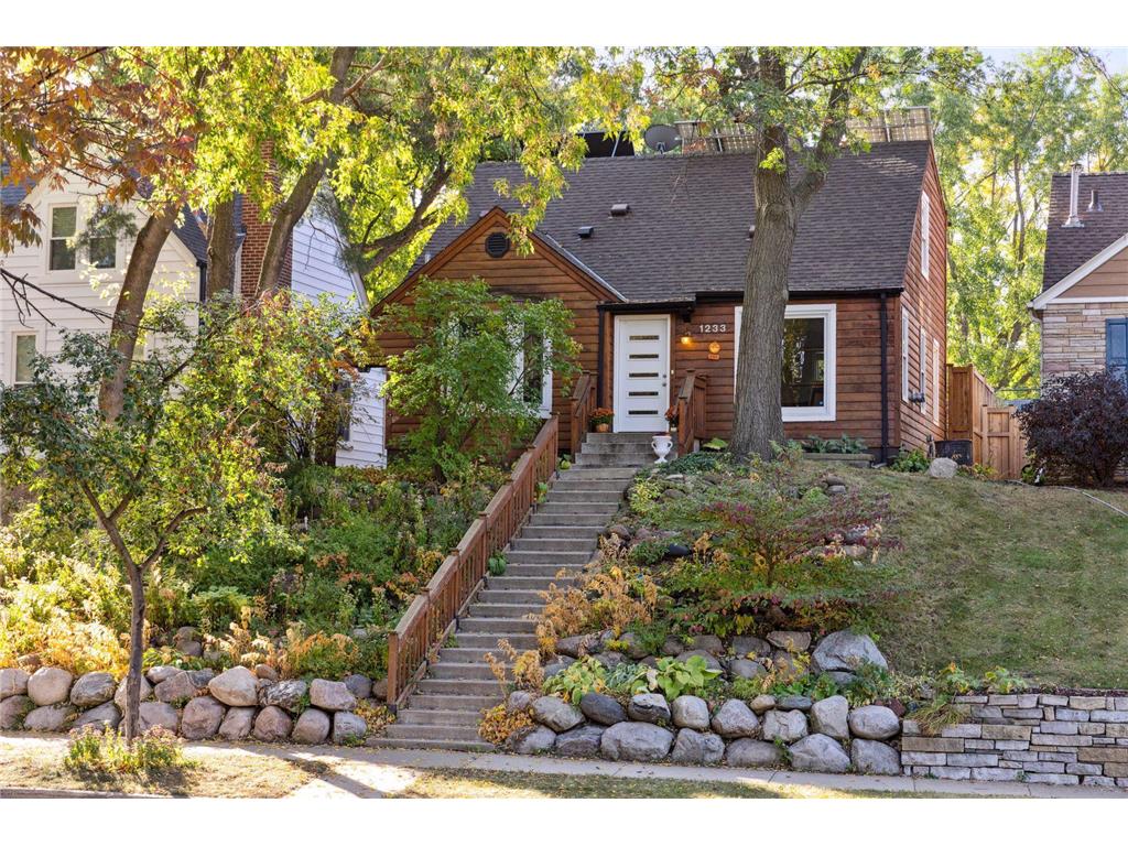 1233 Cedar Lake Road S, Minneapolis, MN, 55416 MLS 6268519 Edina Realty