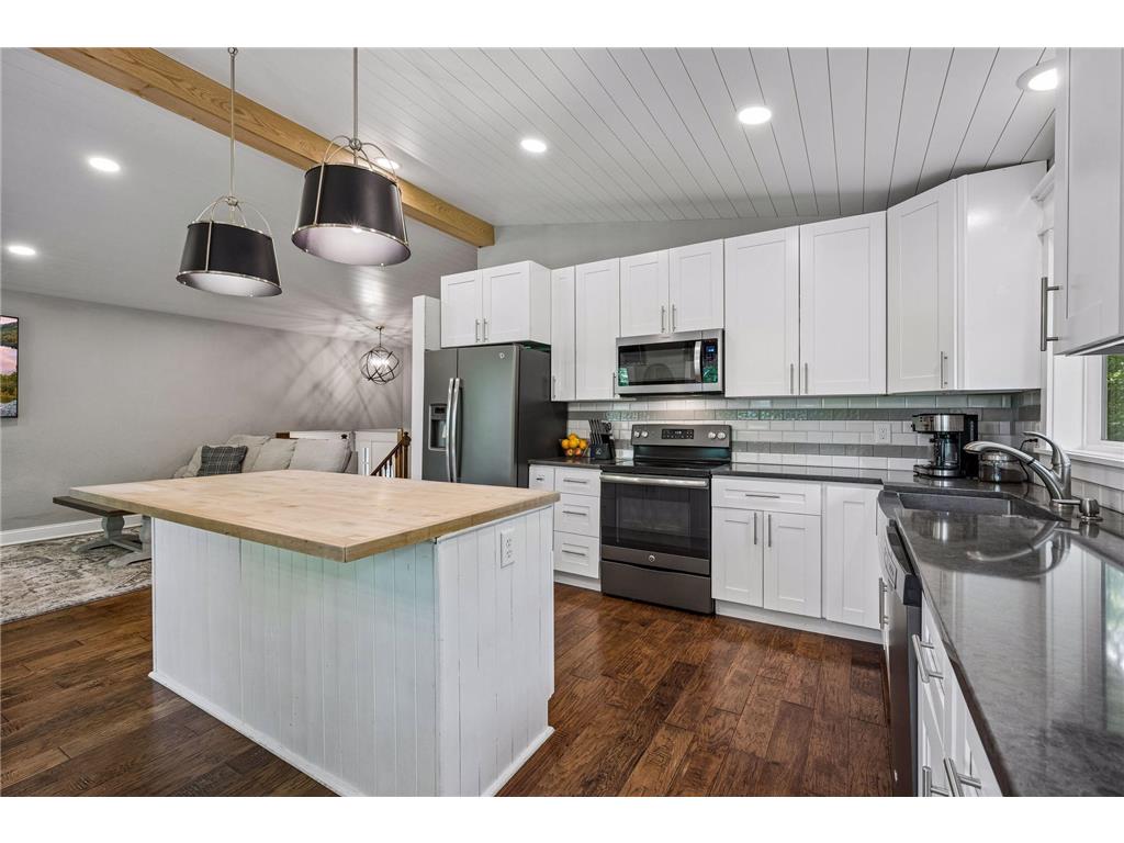 1233 Crofoot Avenue NW Chatham Twp MN 55313 - Abbie 7094486 image20