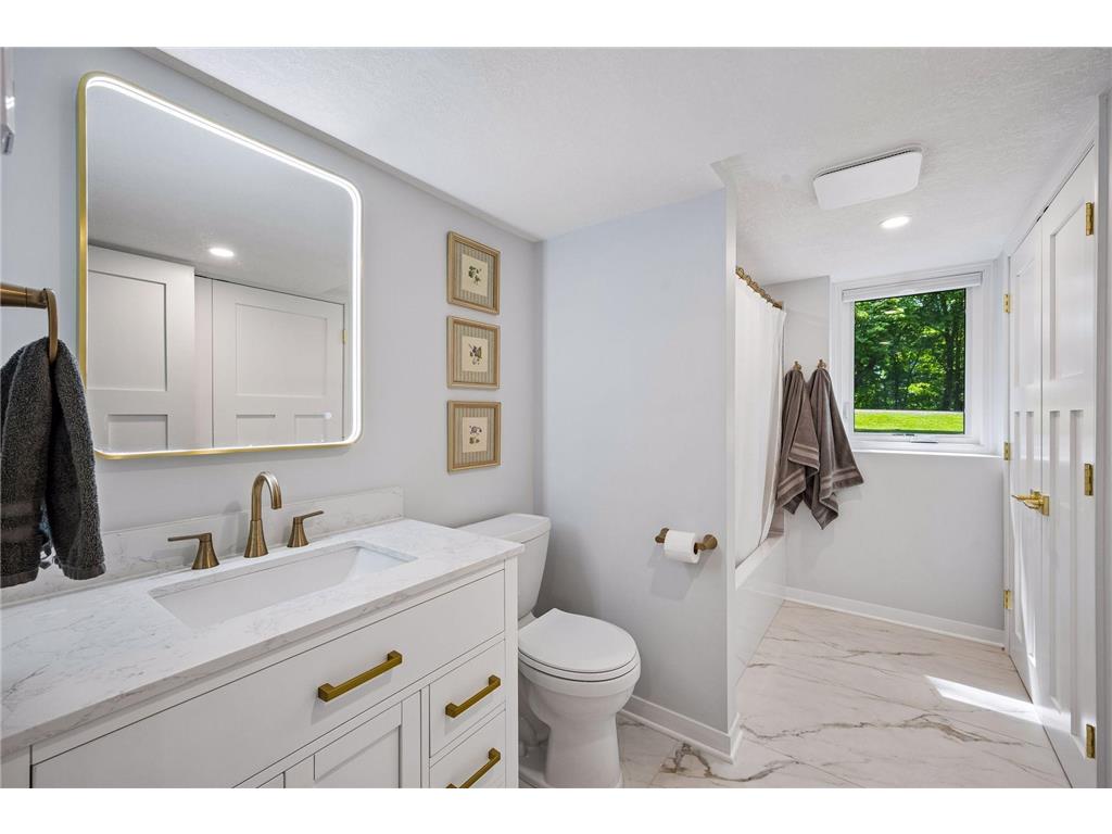 1233 Crofoot Avenue NW Chatham Twp MN 55313 - Abbie 7094486 image35