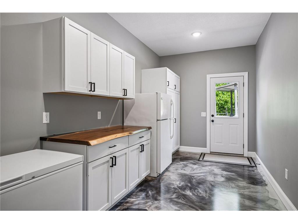 1233 Crofoot Avenue NW Chatham Twp MN 55313 - Abbie 7094486 image38