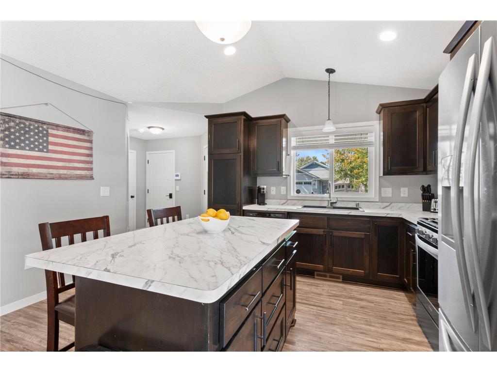 1233 Fern Street S Cambridge MN 55008 7039279 image10
