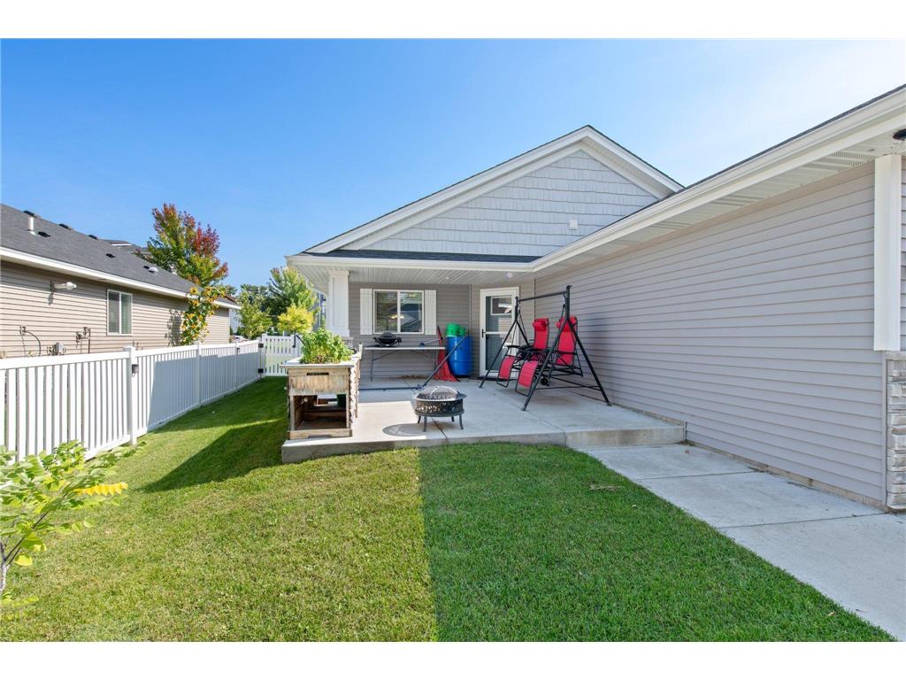 1233 Fern Street S Cambridge MN 55008 7039279 image17