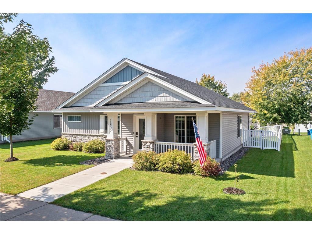 1233 Fern Street S Cambridge MN 55008 7039279 image2