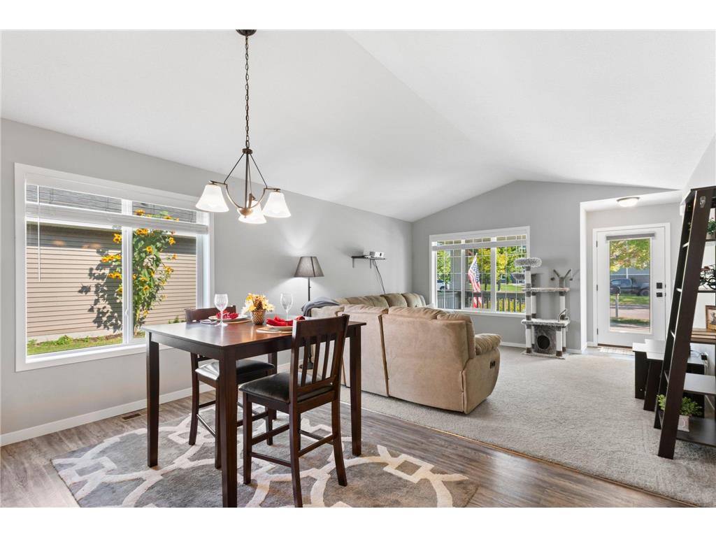 1233 Fern Street S Cambridge MN 55008 7039279 image7