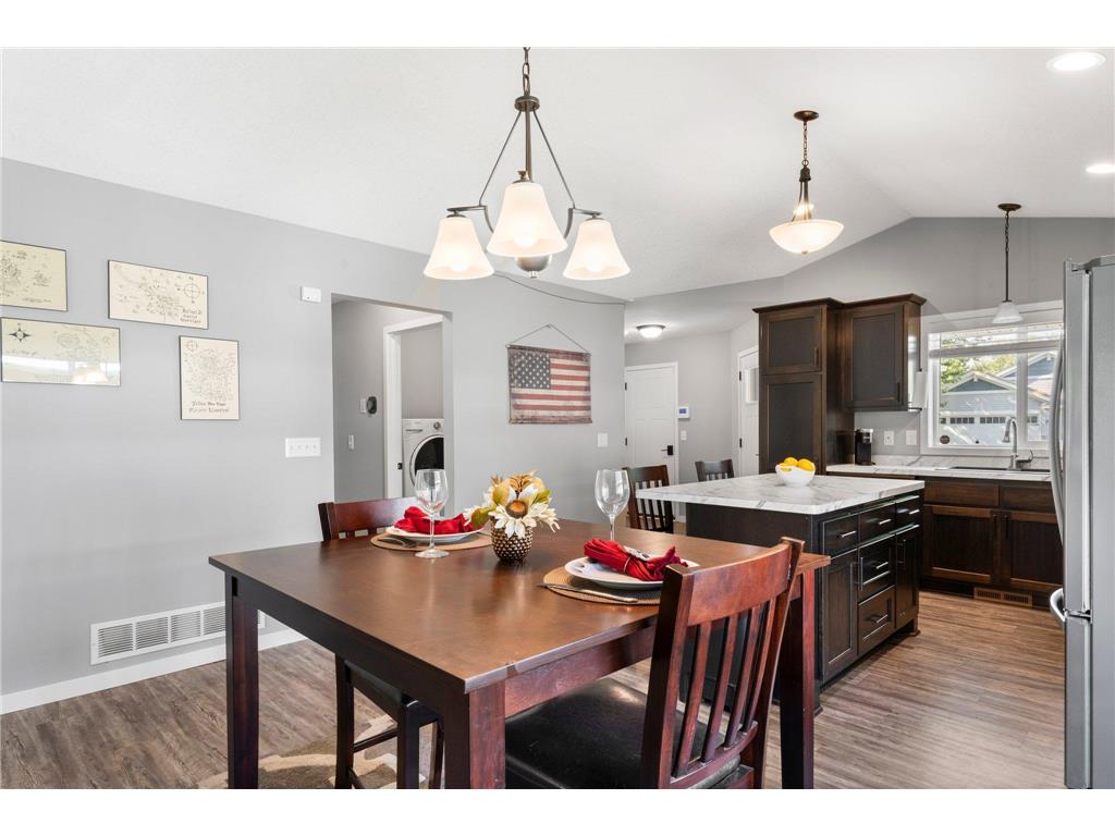 1233 Fern Street S Cambridge MN 55008 7039279 image9
