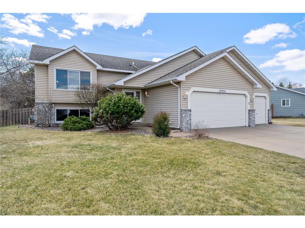 12331 Zea Street NW Coon Rapids MN 55433 6703142 image1