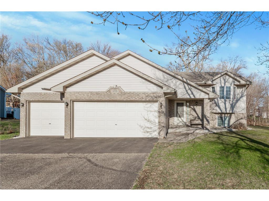 12335 Walnut Drive Rogers MN 55374 6360198 image1