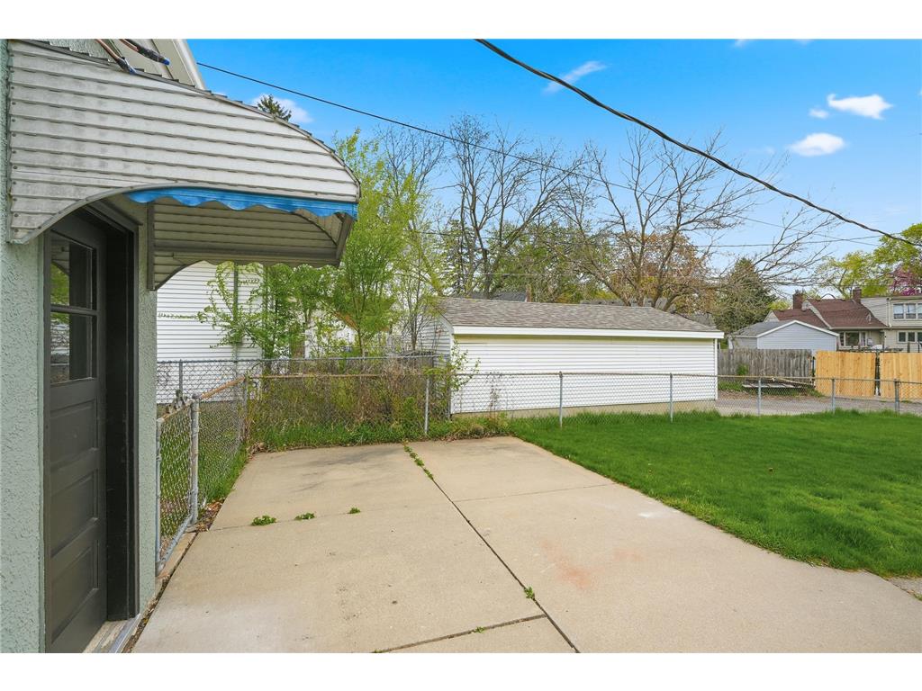 1234 Conway Street Saint Paul MN 55106 7064932 image14