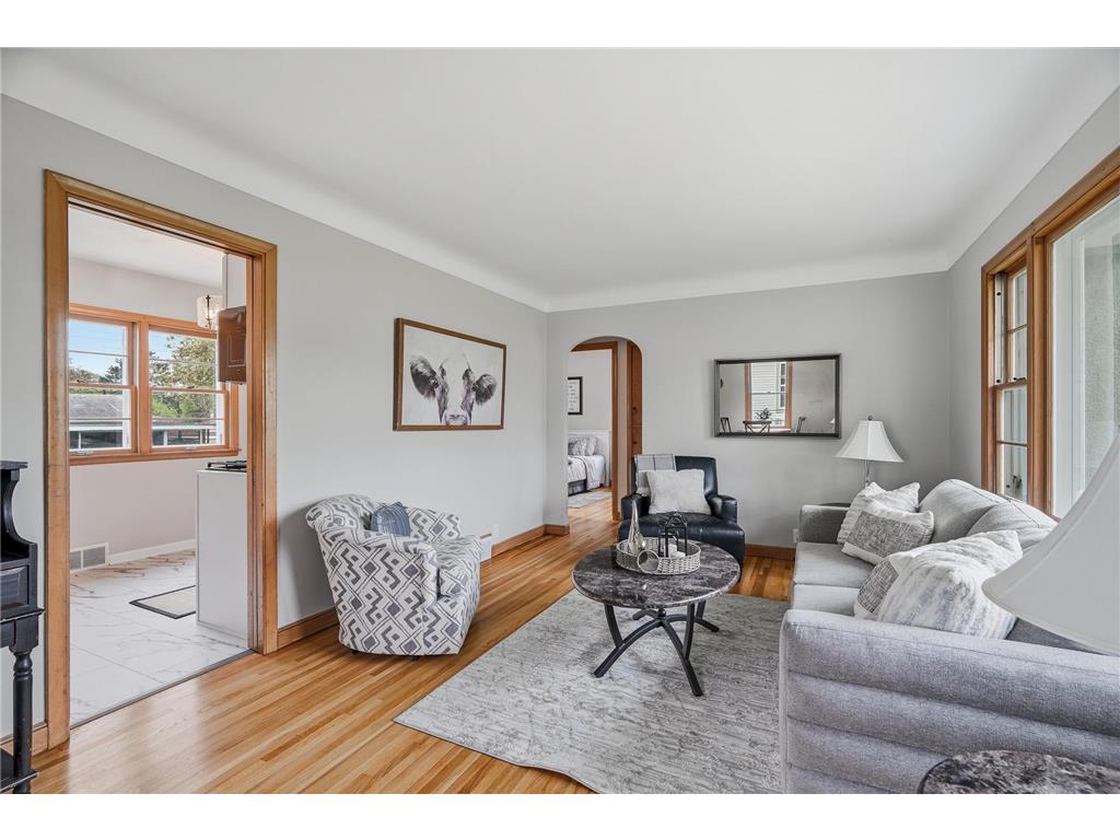 1234 Conway Street Saint Paul MN 55106 7064932 image19