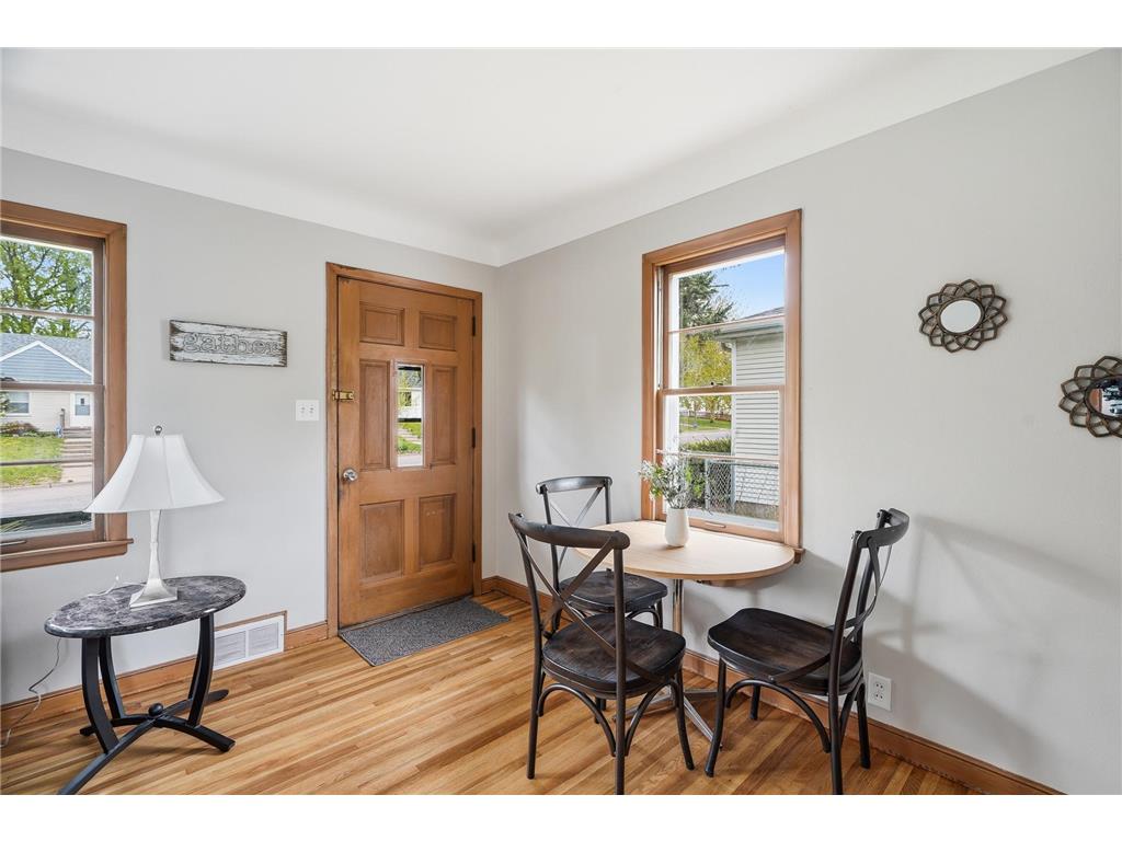 1234 Conway Street Saint Paul MN 55106 7064932 image23