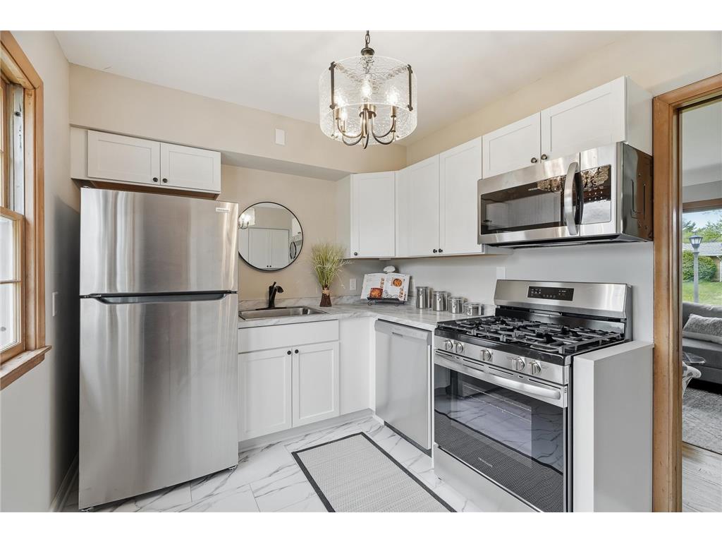 1234 Conway Street Saint Paul MN 55106 7064932 image26