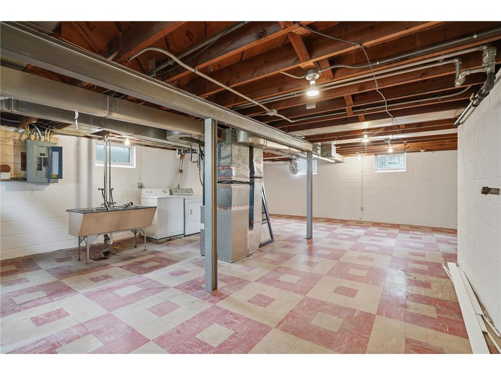 1234 Conway Street Saint Paul MN 55106 7064932 image33