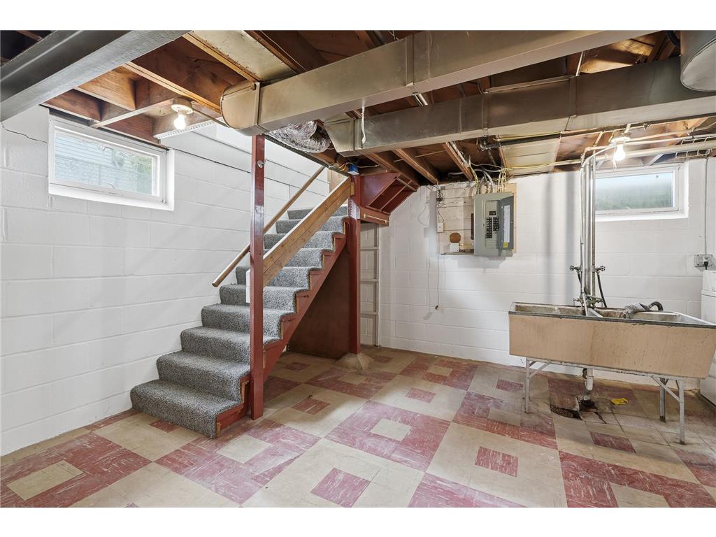 1234 Conway Street Saint Paul MN 55106 7064932 image36