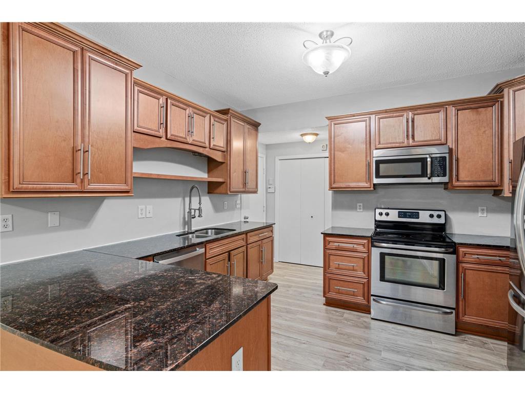 1234 Crystal Place E Chaska MN 55318 7070952 image12