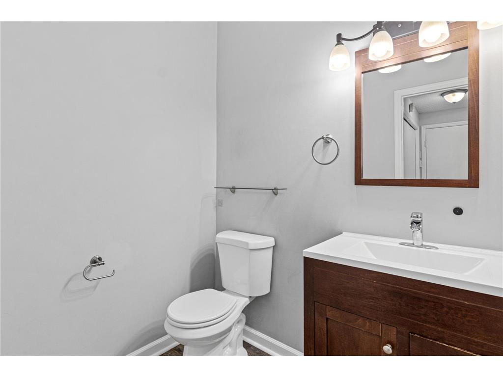 1234 Crystal Place E Chaska MN 55318 7070952 image18