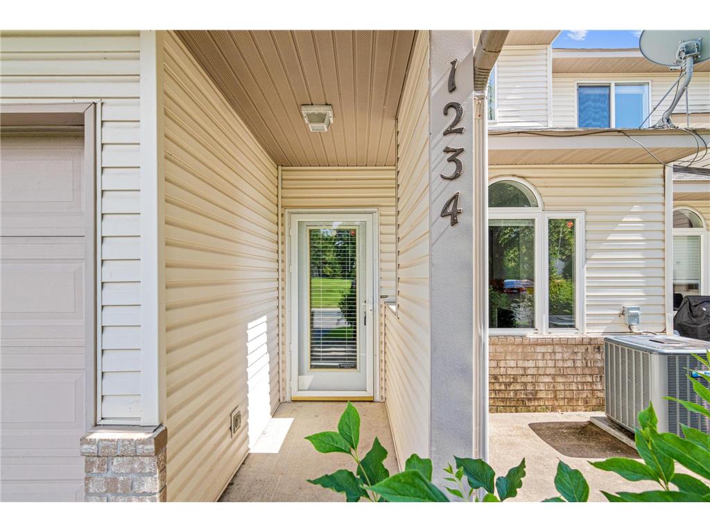 1234 Crystal Place E Chaska MN 55318 7070952 image4