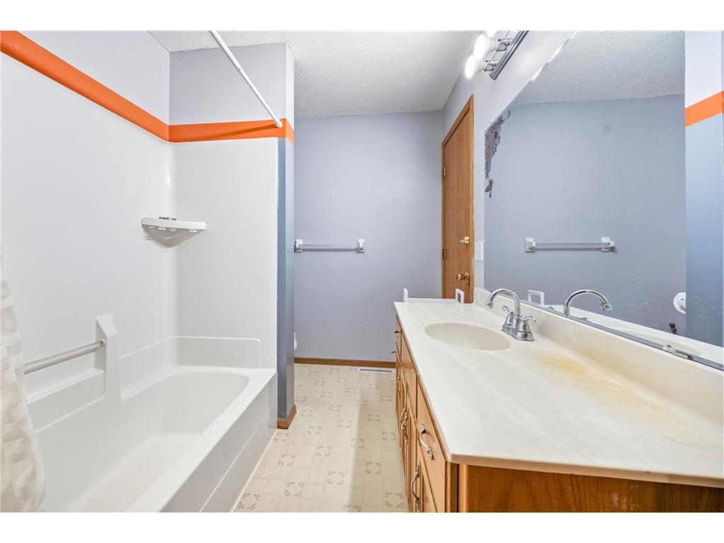 12343 Zealand Avenue N Champlin MN 55316 7080193 image11