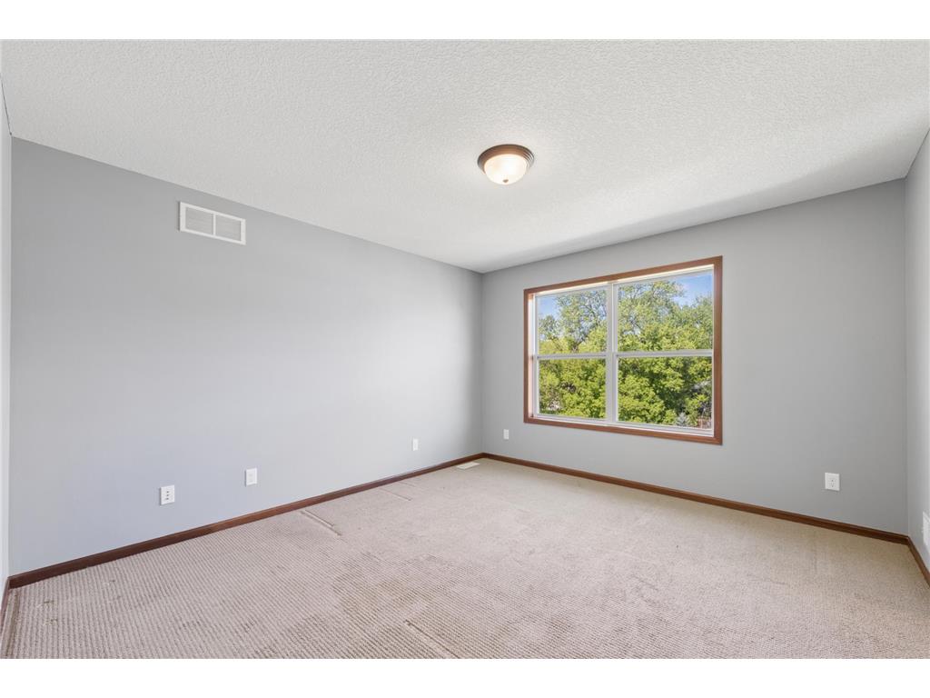 12345 Butternut Street NW Coon Rapids MN 55448 7064569 image25
