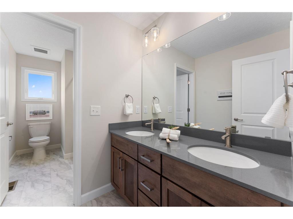 1235 Ardara Ridge Road Rosemount MN 55068 6777388 image40