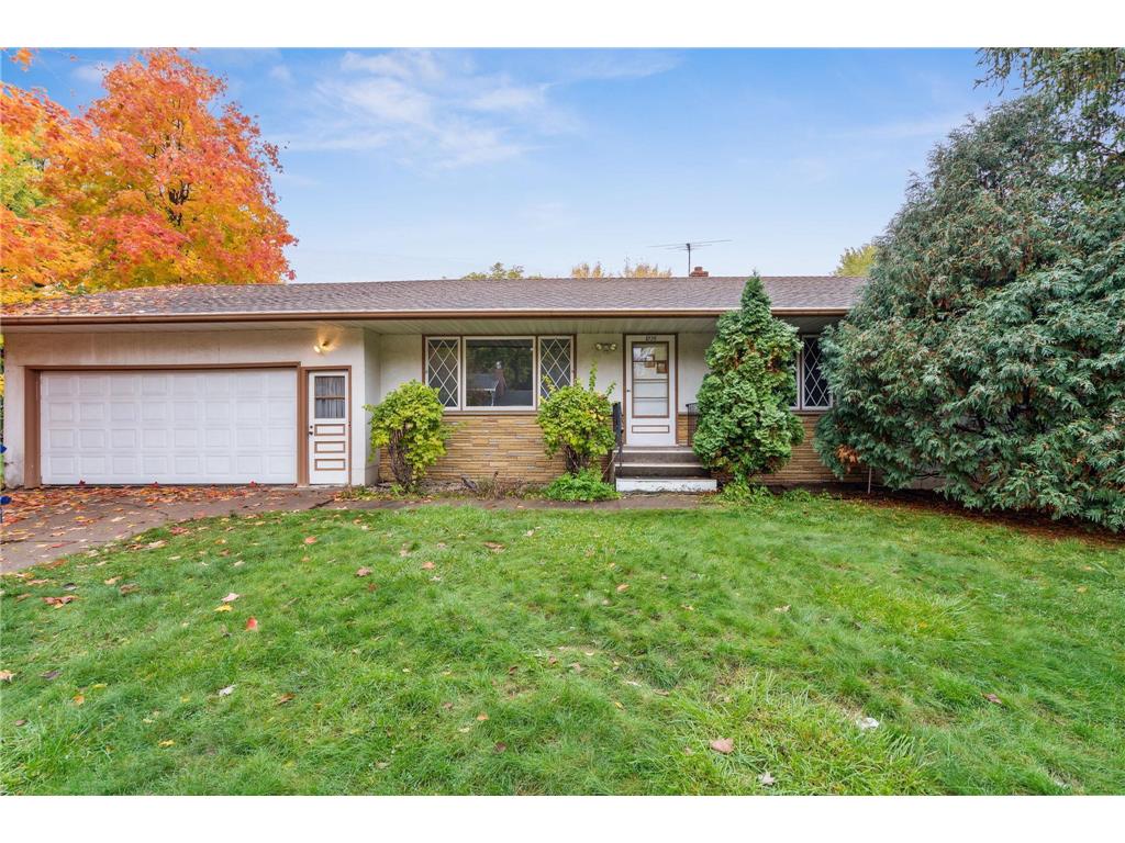 1235 Eldridge Avenue W, Roseville, MN, 55113 MLS 6454462 Edina Realty