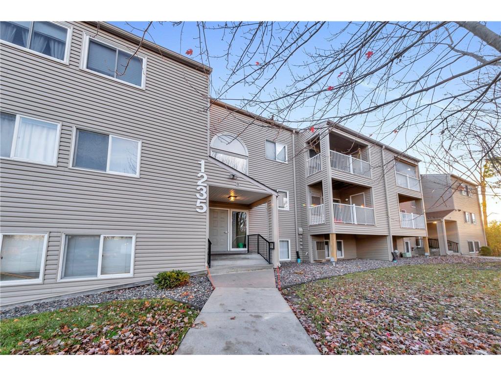1235 Ferndale Street N #C17 Maplewood MN 55119 6632122 image1