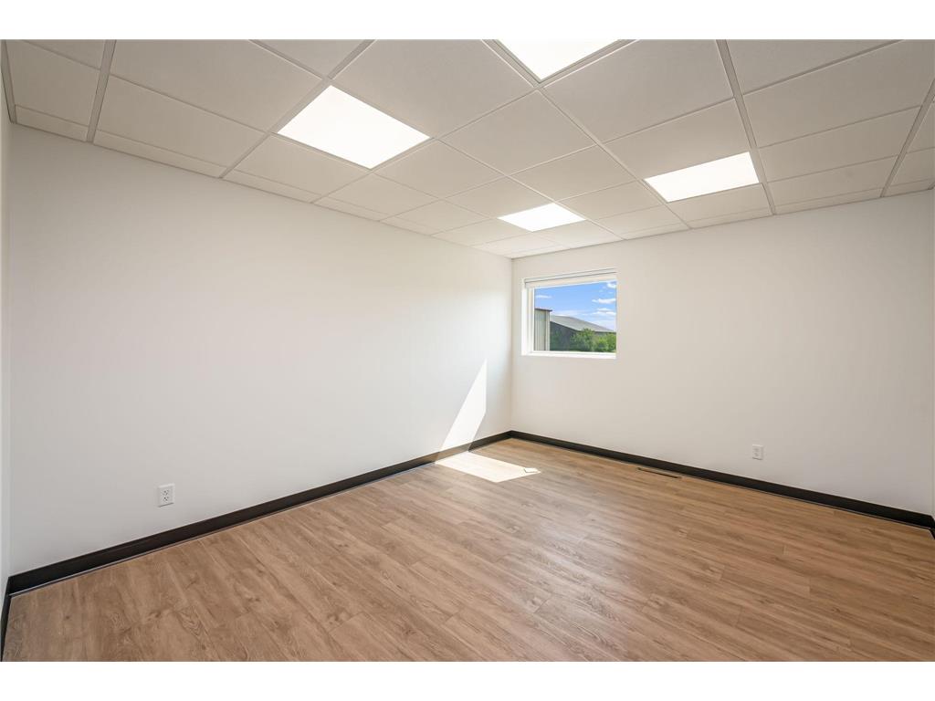 1235 Highway 15 S Fairmont MN 56031 6738304 image19