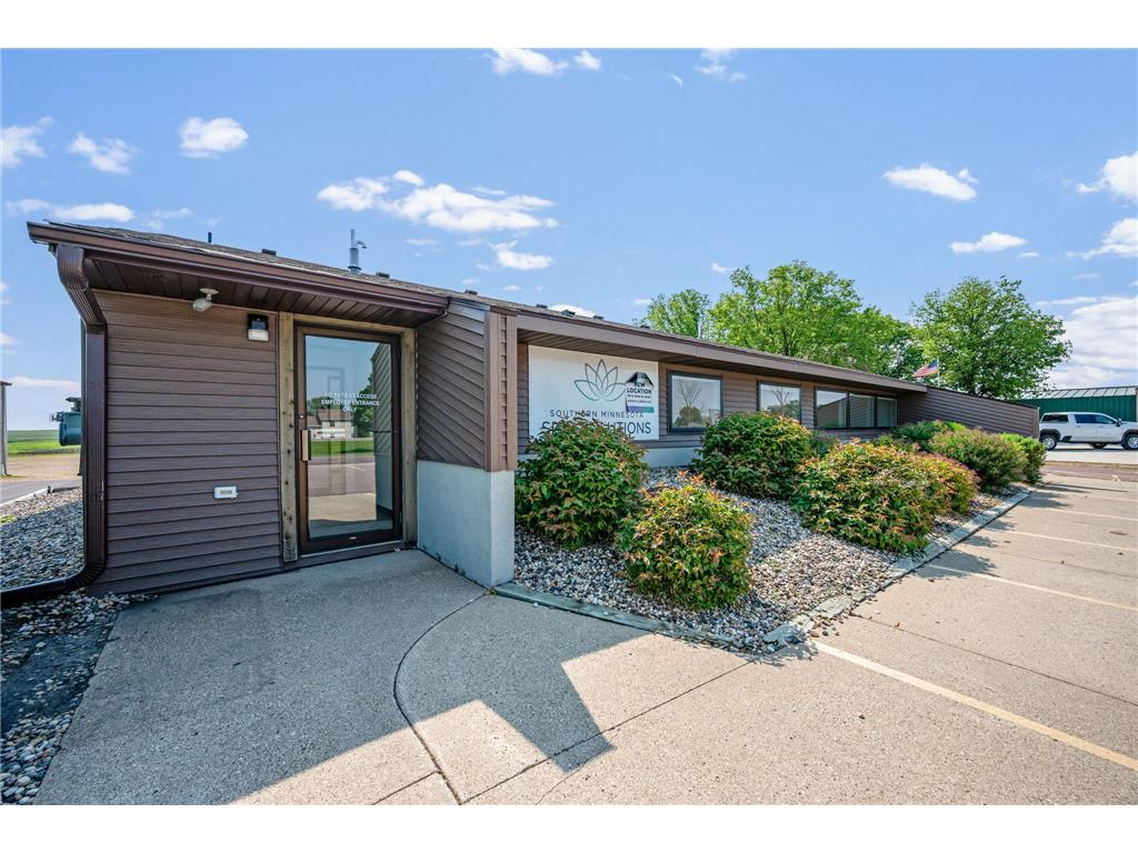 1235 Highway 15 S Fairmont MN 56031 6738304 image3