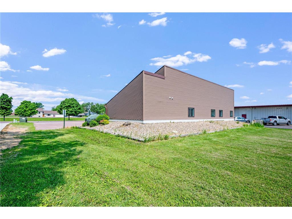 1235 Highway 15 S Fairmont MN 56031 6738304 image33