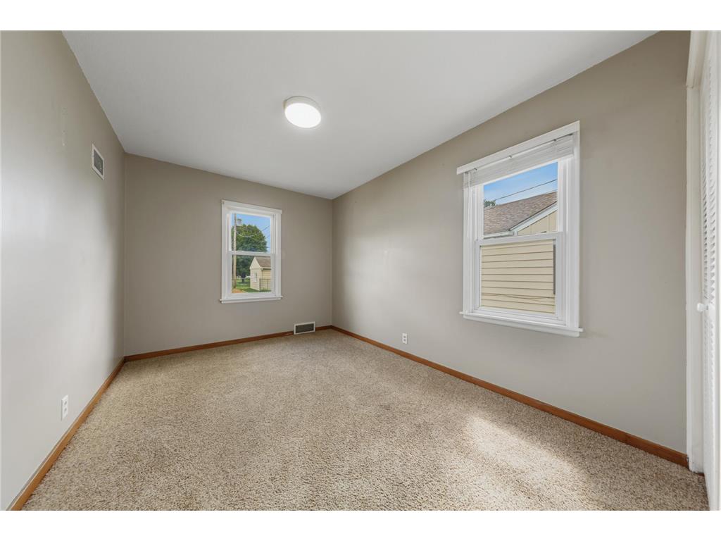 1235 Marsh Street Mankato MN 56001 7096412 image20