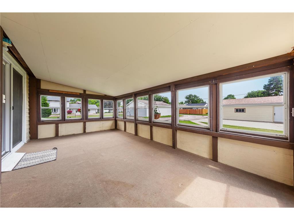 1235 Marsh Street Mankato MN 56001 7096412 image37