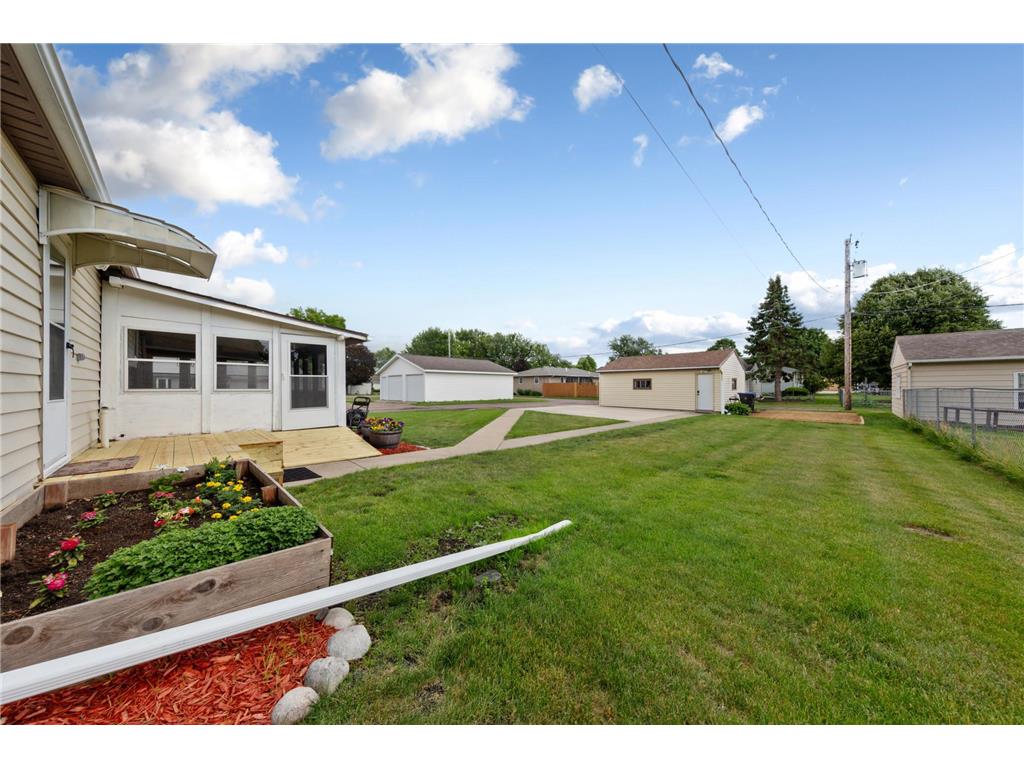 1235 Marsh Street Mankato MN 56001 7096412 image39