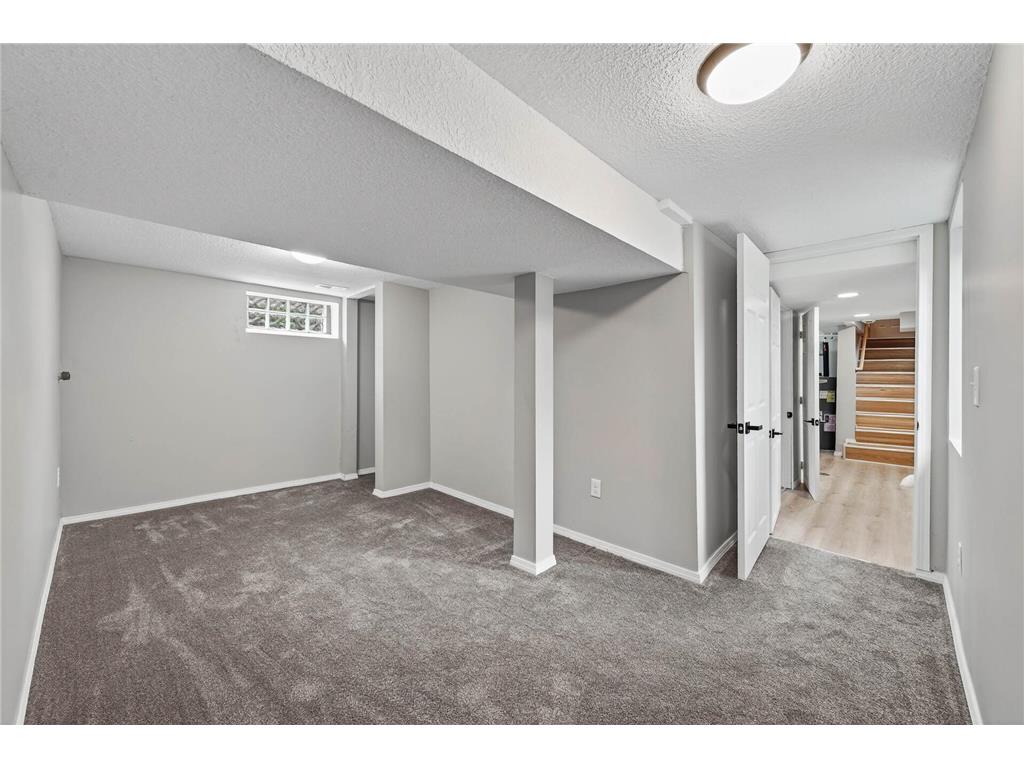 1235 Minnehaha Avenue E Saint Paul MN 55106 6789619 image12