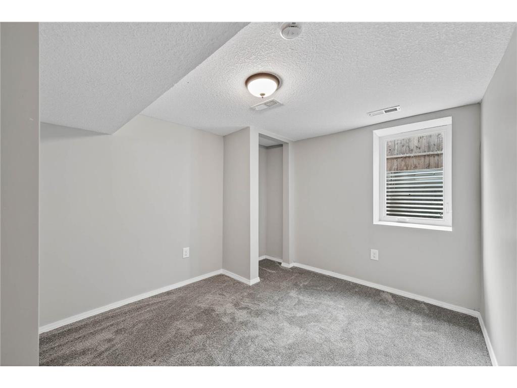 1235 Minnehaha Avenue E Saint Paul MN 55106 6789619 image13