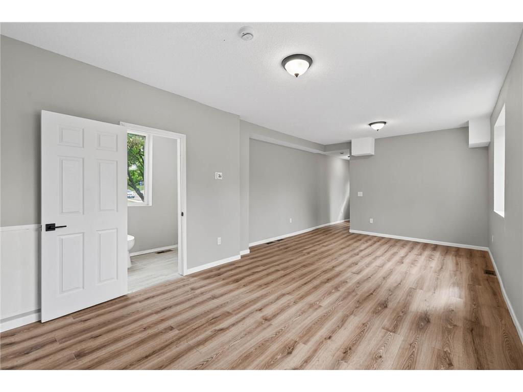 1235 Minnehaha Avenue E Saint Paul MN 55106 6789619 image7