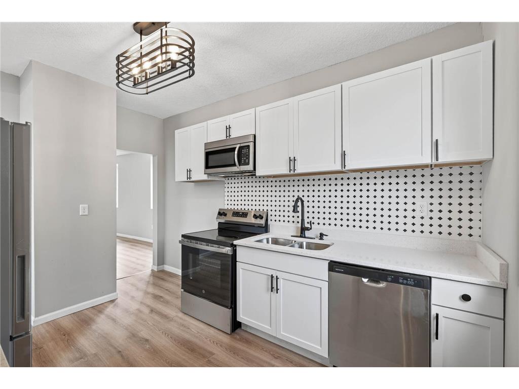 1235 Minnehaha Avenue E Saint Paul MN 55106 6789619 image9